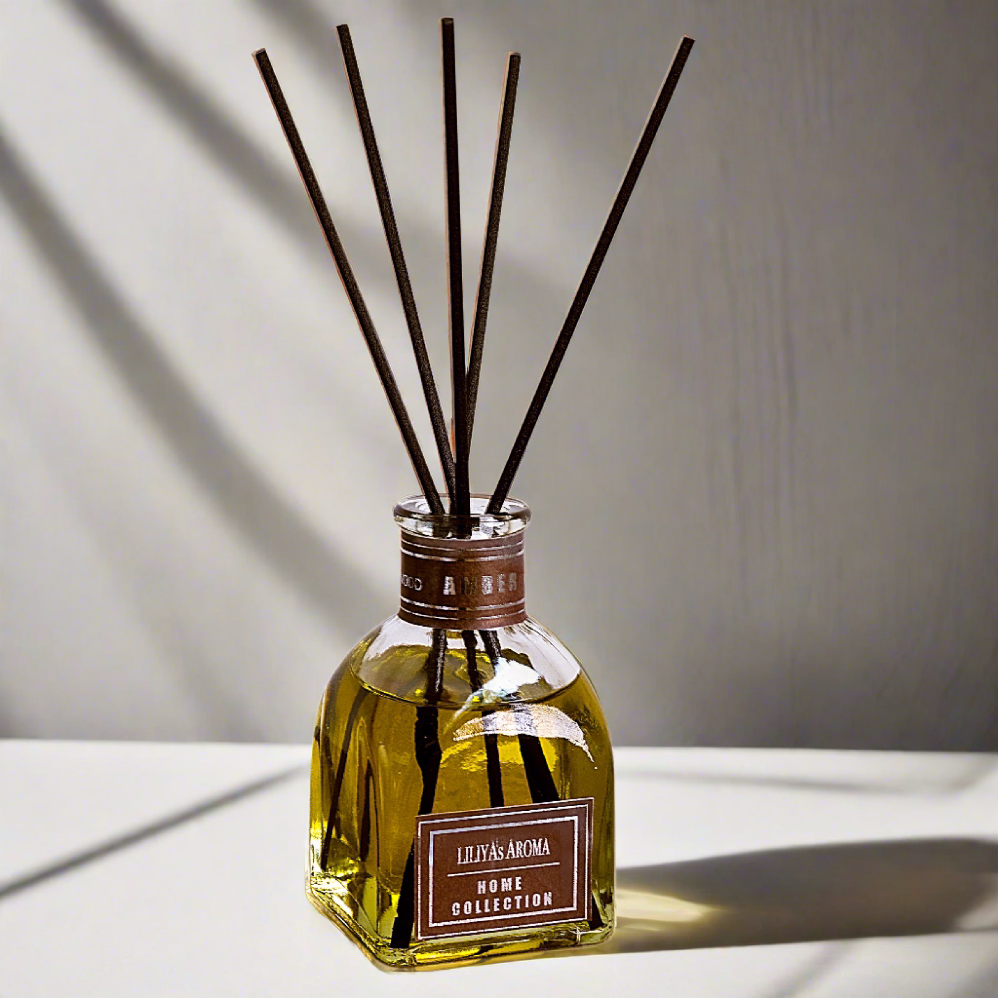 Reed Diffuser Sandalwood & Vanilla Home Collection - Amber Wood, set 3 Oz |9 0 ml