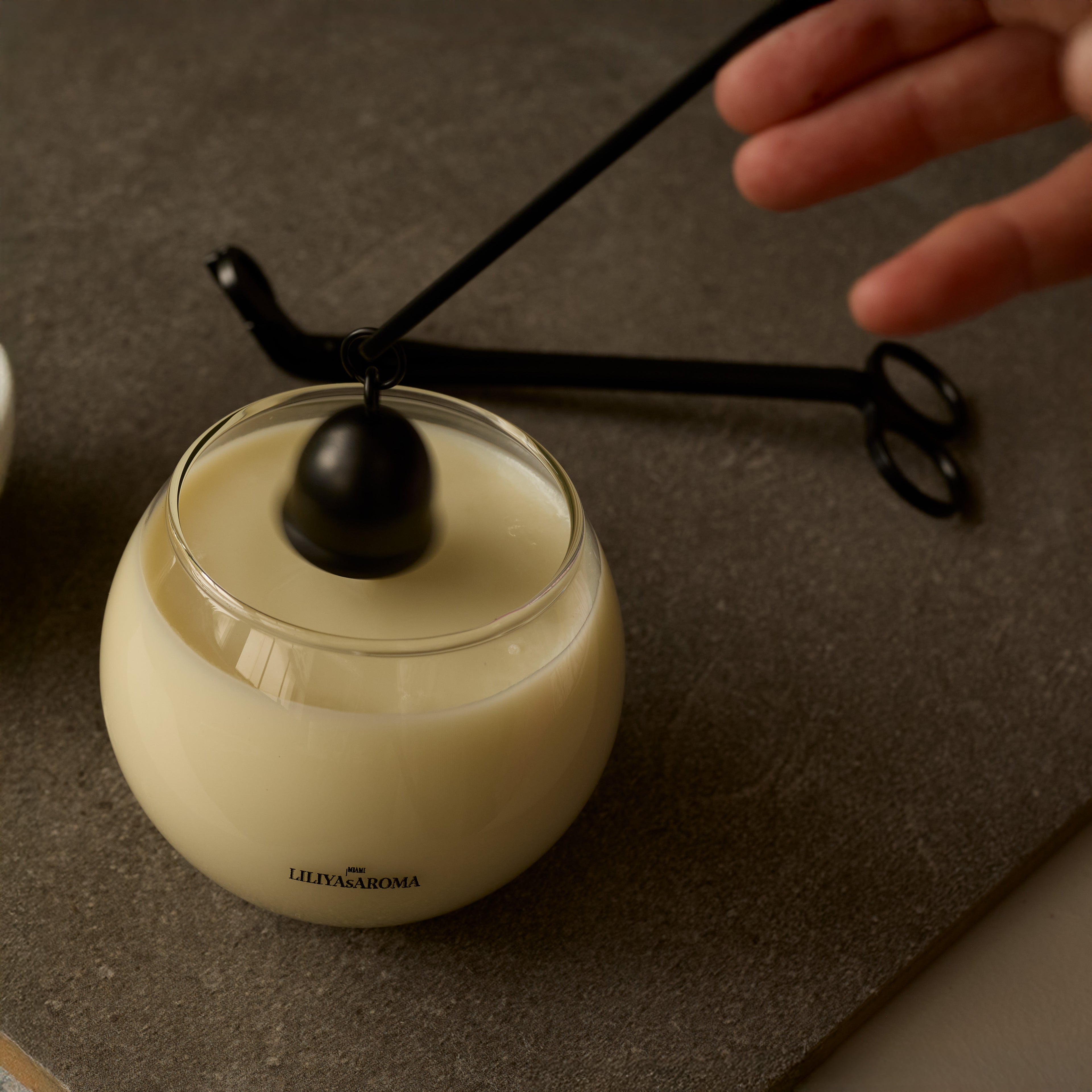 Morning Bergamot Soy Candle - Bergamot, Vetiver, Musk