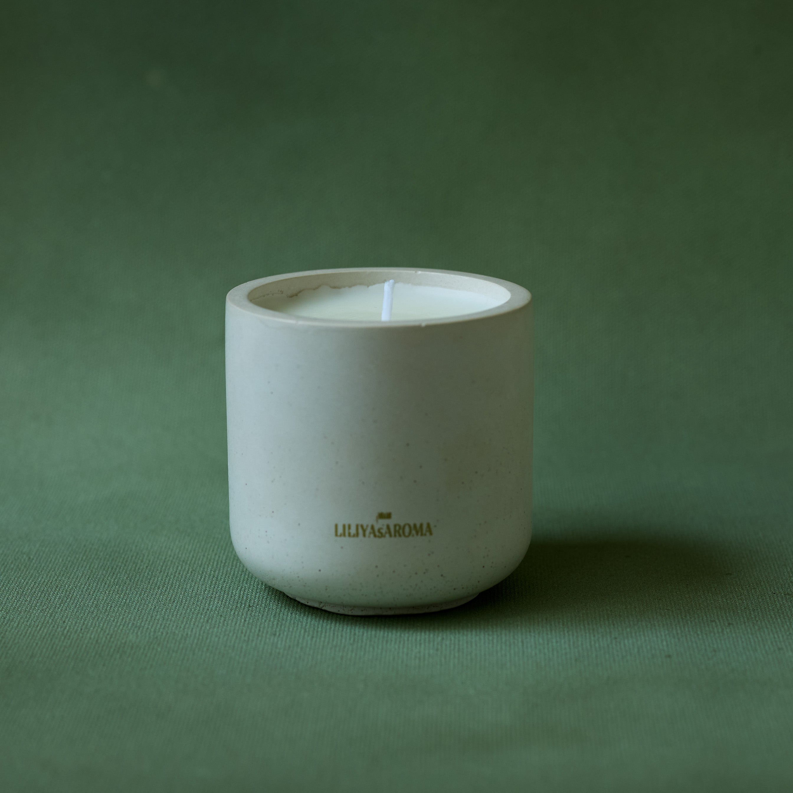 Morning Bergamot Coconut Soy Candle - Bergamot, Vetiver, Musk