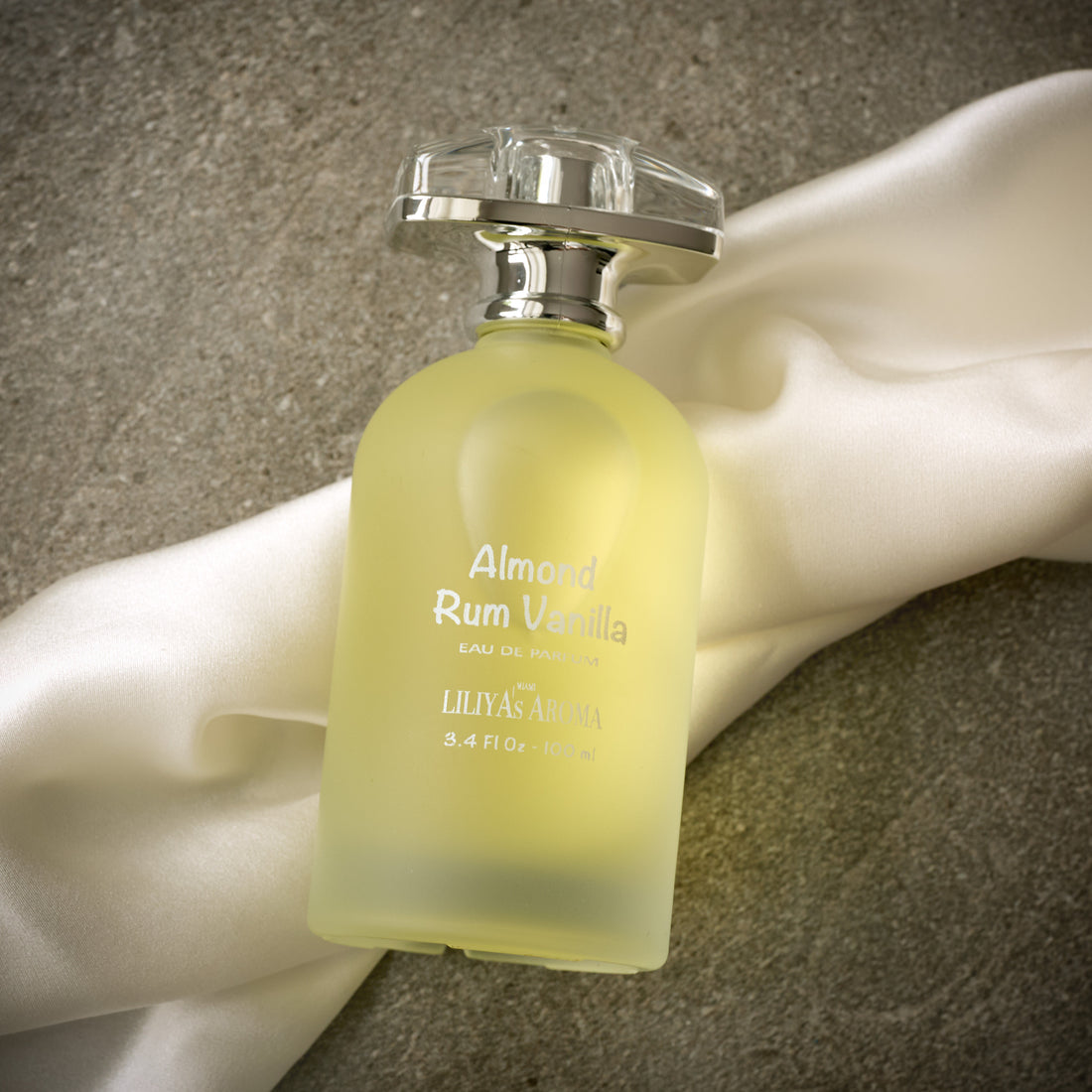 Almond, Rum &amp; Vanilla Eau De Parfum - Bitter Almond, Vanilla, Rum