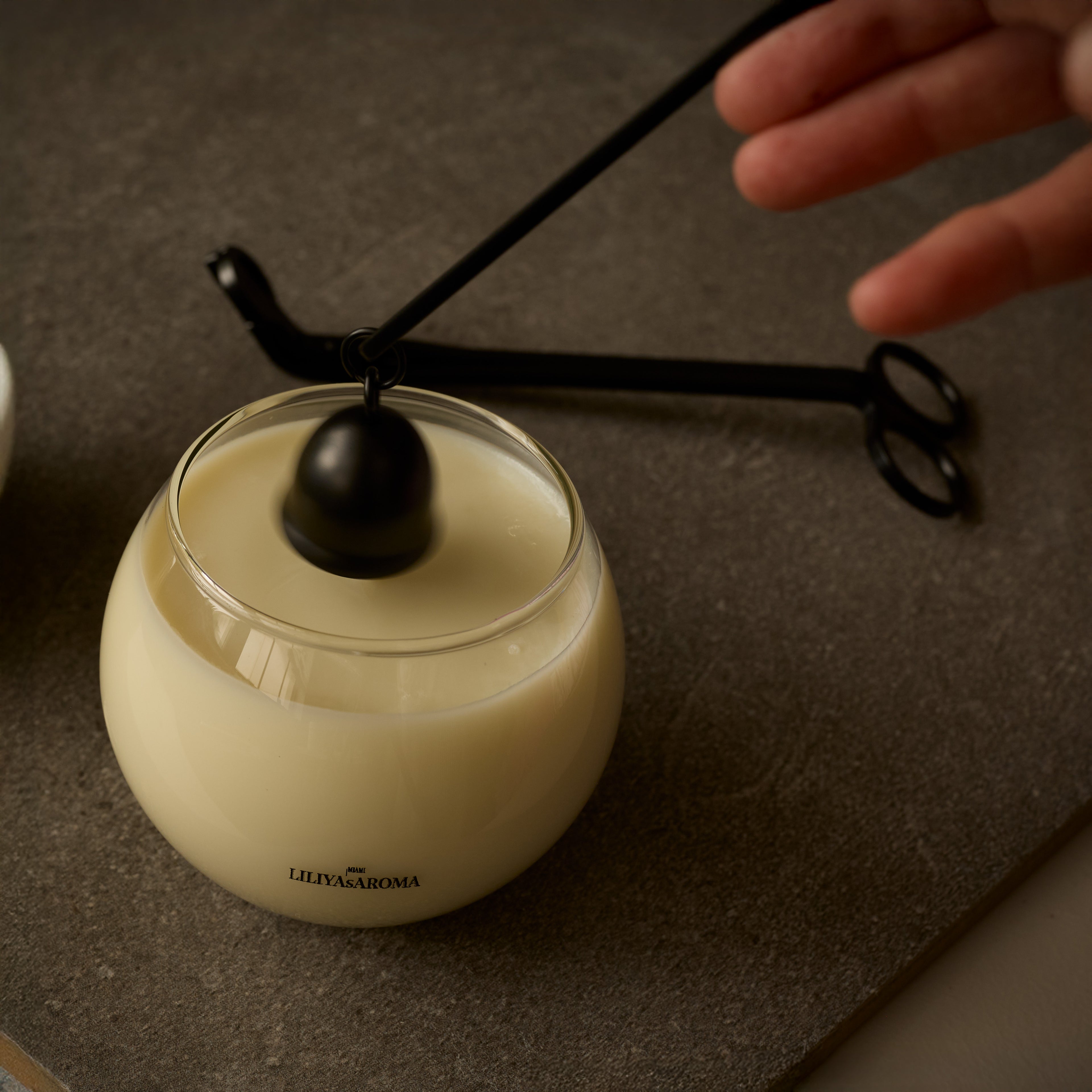 Warm Haven Candle – Honey, Cinnamon &amp; Vanilla